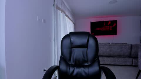 Snapshot of frankfarrellx chatting on 12, 2, 2025 Frank Farrell. Hey remember to give me a thumbs up Ty online show from 12, 2, 2025