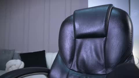 Snapshot of frankfarrellx chatting on 8, 11, 2025 Frank Farrell. Hey remember to give me a thumbs up Ty online show from 8, 11, 2025