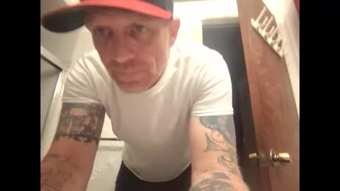 Famous Blue Eyes online show from 18, 4, 2026