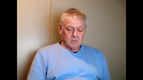 Snapshot of frannkboy61 chatting on 9, 4, 2026 frannkboy61 online show from 9, 4, 2026