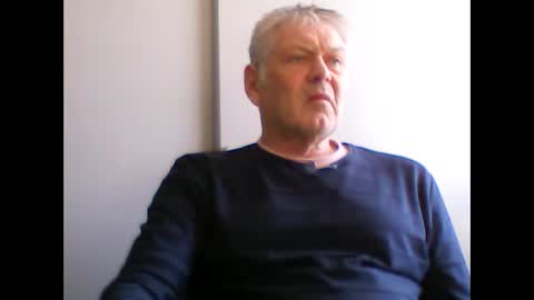Snapshot of frannkboy61 chatting on 21, 4, 2026 frannkboy61 online show from 21, 4, 2026