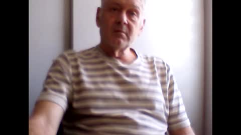 Snapshot of frannkboy61 chatting on 25, 4, 2026 frannkboy61 online show from 25, 4, 2026