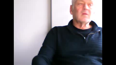 frannkboy61 online show from 17, 5, 2026