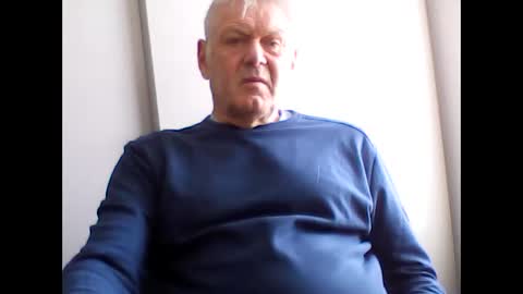 frannkboy61 online show from 19, 5, 2026
