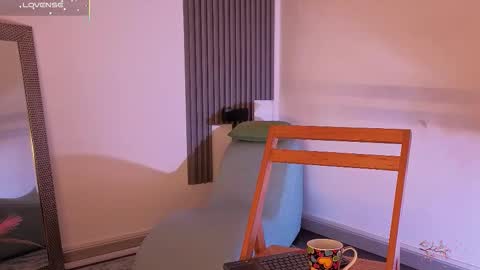 Fransheska online show from 12, 2, 2026