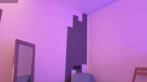 Fransheska online show from 25, 2, 2026