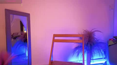 Fransheska online show from 23, 3, 2026