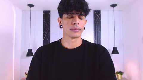 Snapshot of franvill_trato chatting on 27, 10, 2025 Franvill trato online show from 27, 10, 2025