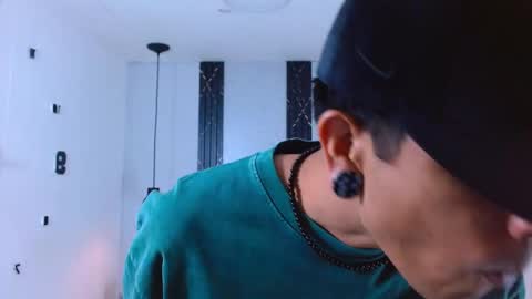 Snapshot of franvill_trato chatting on 4, 11, 2025 Franvill trato online show from 4, 11, 2025