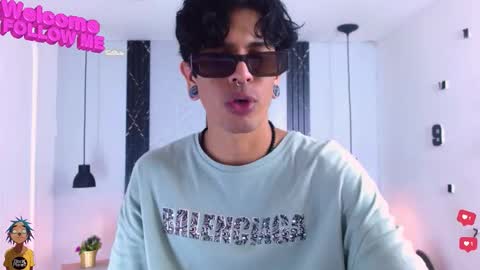 Snapshot of franvill_trato chatting on 16, 12, 2025 Franvill trato online show from 16, 12, 2025