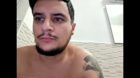 Snapshot of fraromeo2 chatting on 3, 12, 2024 fraromeo2 online show from 3, 12, 2024