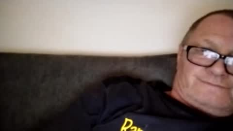 Wolfi online show from 20, 1, 2025