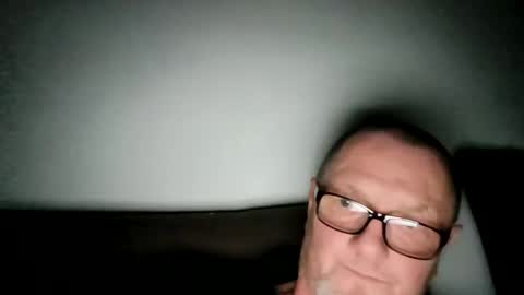 Wolfi online show from 6, 3, 2026