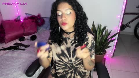 Lia Gomez online show from 3, 12, 2024