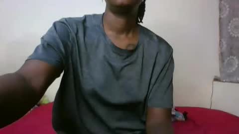 Snapshot of freakybeauties chatting on 3, 12, 2025 Freakies online show from 3, 12, 2025