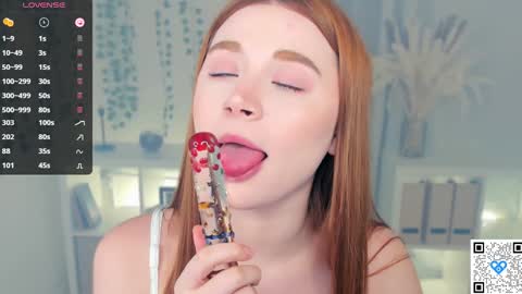 Snapshot of freckle_diyana chatting on 19, 1, 2025 Diyana online show from 19, 1, 2025