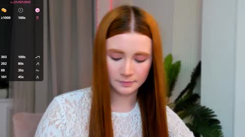 Snapshot of freckle_diyana chatting on 1, 2, 2025 Diyana online show from 1, 2, 2025