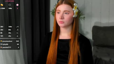 Snapshot of freckle_diyana chatting on 9, 2, 2025 Diyana online show from 9, 2, 2025