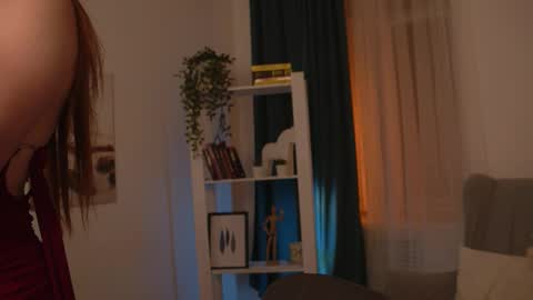 Snapshot of freckle_diyana chatting on 20, 9, 2025 Diyana online show from 20, 9, 2025