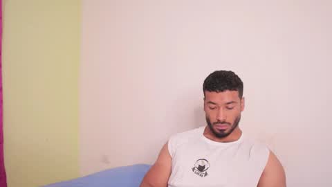 Snapshot of freddsexxx chatting on 14, 10, 2025 FredSeXXX online show from 14, 10, 2025