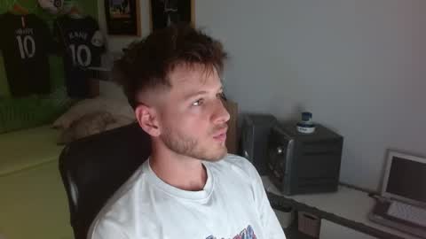 Snapshot of freddy_star chatting on 7, 5, 2026 Frederick Perin online show from 7, 5, 2026