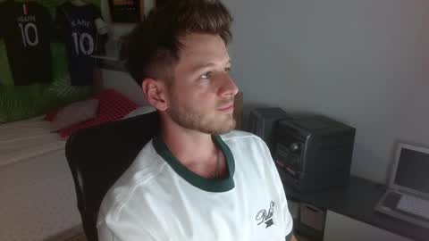 Snapshot of freddy_star chatting on 15, 5, 2026 Frederick Perin online show from 15, 5, 2026