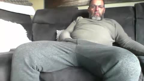 fredo76491 online show from 2, 4, 2026