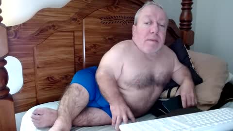 Snapshot of freemysoul4748 chatting on 16, 9, 2025 Cute Lil Man online show from 16, 9, 2025