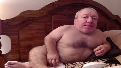 Snapshot of freemysoul4748 chatting on 25, 10, 2025 Cute Lil Man online show from 25, 10, 2025