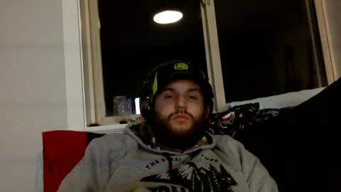 freeuse27 online show from 15, 12, 2024