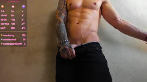 Snapshot of french_sexx chatting on 25, 1, 2025 Xavier online show from 25, 1, 2025