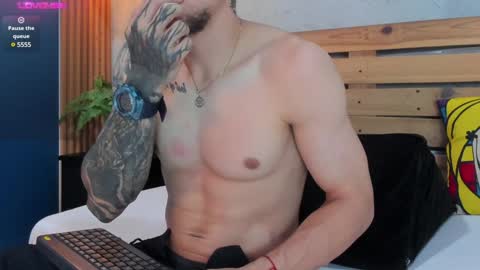 Snapshot of french_sexx chatting on 5, 2, 2025 Xavier online show from 5, 2, 2025