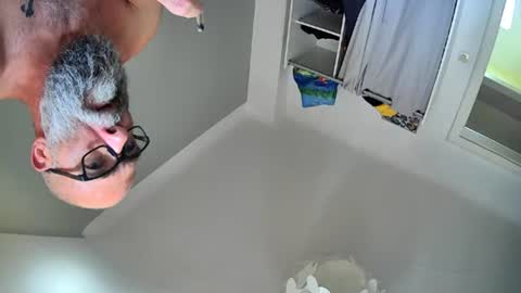 Snapshot of frenchbeardman chatting on 14, 7, 2026 Thechaudieres online show from 14, 7, 2026