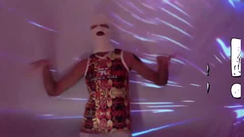 frenchkissdjfk online show from 24, 10, 2025