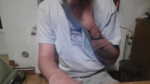 frenchpapalover online show from 23, 4, 2026