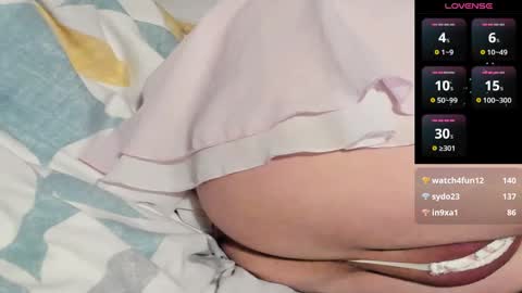 Snapshot of frenulumsnap chatting on 1, 1, 2025 Meadow online show from 1, 1, 2025