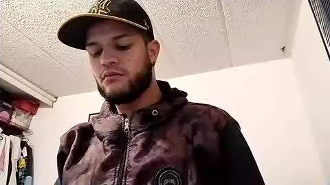 Snapshot of frey_dominik18 chatting on 25, 12, 2024 Dominik online show from 25, 12, 2024