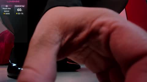 Freya online show from 5, 10, 2025