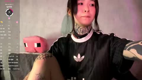 Snapshot of freyablow chatting on 24, 7, 2026 freyablow online show from 24, 7, 2026