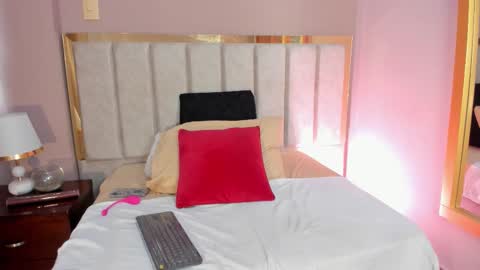 Freya Cameron online show from 23, 3, 2026