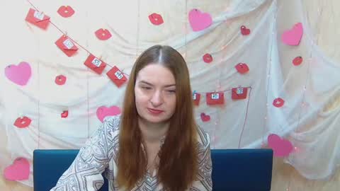 Snapshot of freyadak chatting on 2, 2, 2025 FreyaDak online show from 2, 2, 2025
