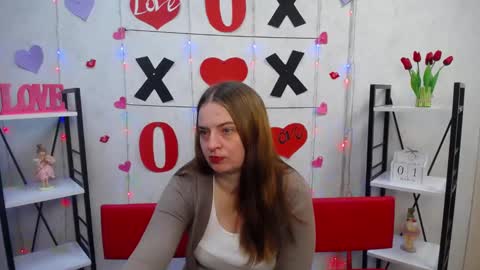 Snapshot of freyadak chatting on 1, 3, 2025 FreyaDak online show from 1, 3, 2025