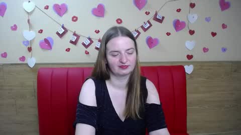 Snapshot of freyadak chatting on 7, 3, 2025 FreyaDak online show from 7, 3, 2025