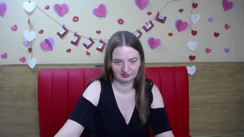 Snapshot of freyadak chatting on 8, 3, 2025 FreyaDak online show from 8, 3, 2025