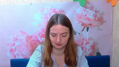 Snapshot of freyadak chatting on 14, 9, 2025 FreyaDak online show from 14, 9, 2025