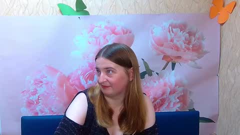 Snapshot of freyadak chatting on 6, 10, 2025 FreyaDak online show from 6, 10, 2025