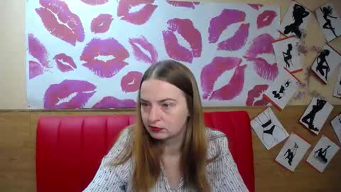 Snapshot of freyadak chatting on 12, 10, 2025 FreyaDak online show from 12, 10, 2025