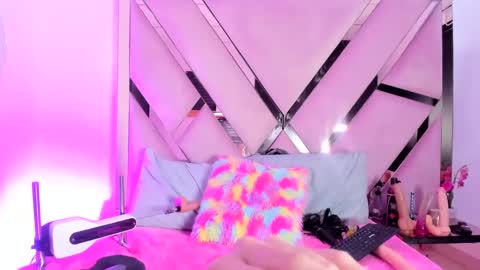 Freyaht online show from 21, 2, 2025