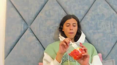 Snapshot of freyamoller_ chatting on 14, 7, 2026 FreyaMoller online show from 14, 7, 2026