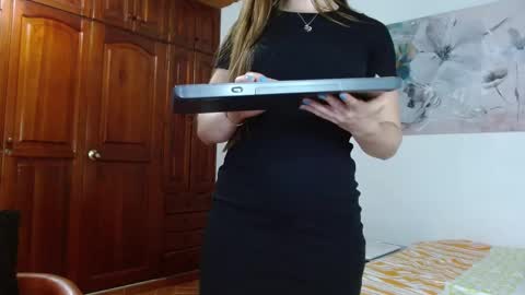 freyanatural online show from 11, 1, 2025